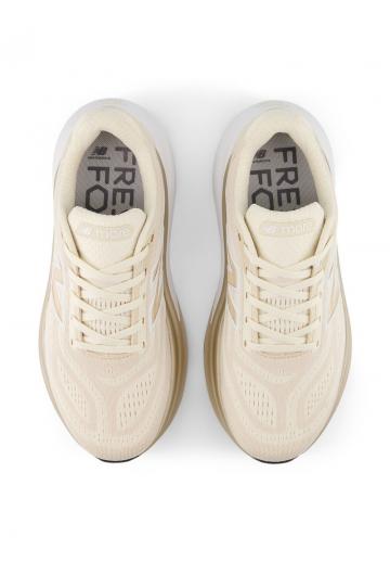 Беговые кроссовки