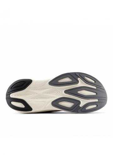 Беговые кроссовки