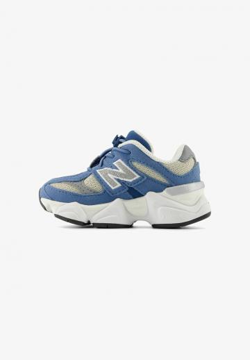 Детская обувь