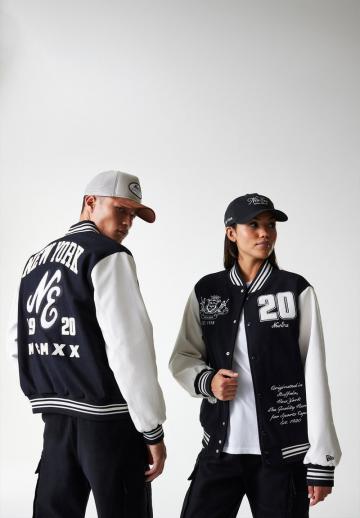 Куртка бомбер