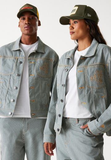 Джинсовая куртка