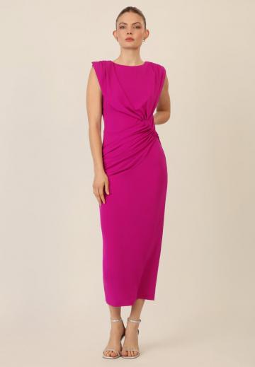 Платье футляр