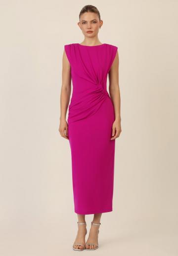 Платье футляр