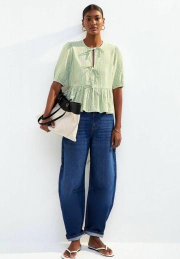 Джинсовая блузка