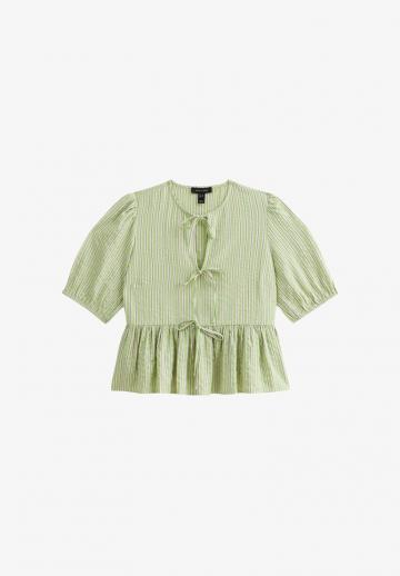 Джинсовая блузка