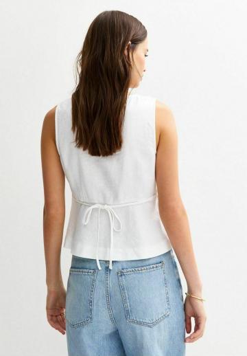 Блузка без рукавов