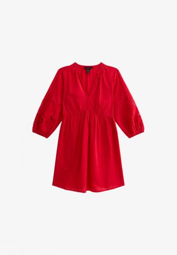 Короткое платье