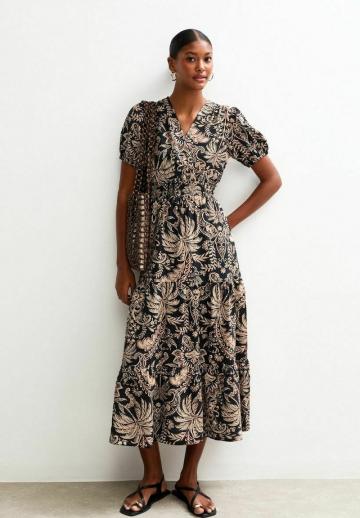 Летнее платье