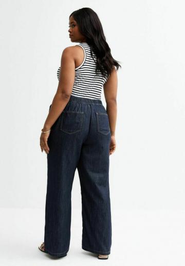 Свободные джинсы