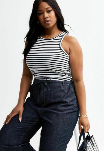 Свободные джинсы