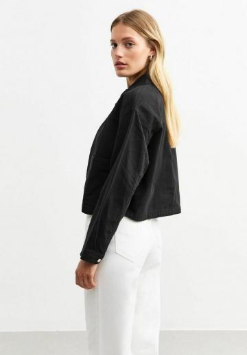 Джинсовая куртка