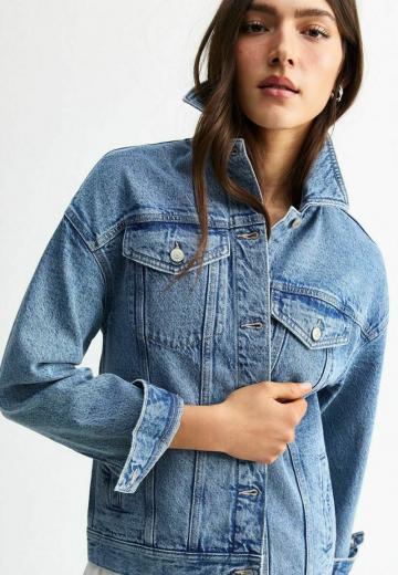 Джинсовая куртка