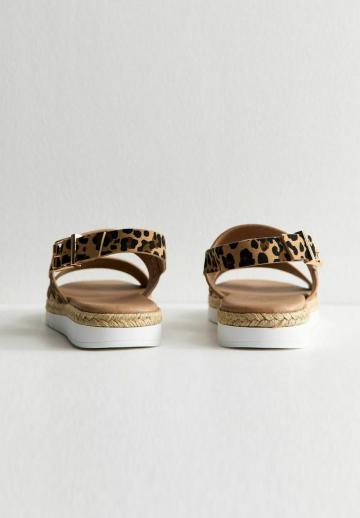 Босоножки на платформе