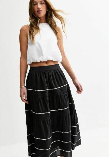 Юбка с воланами