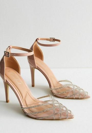 Туфли на высоком каблуке