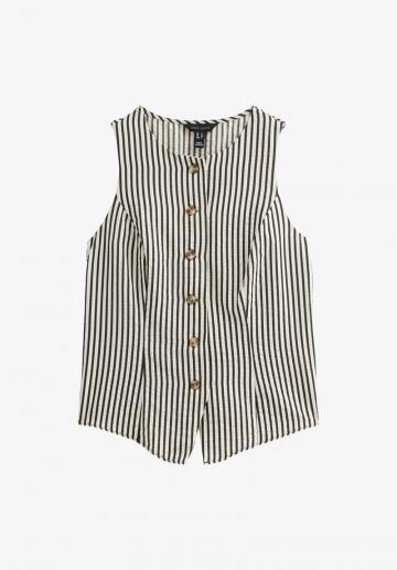 Джинсовая жилетка