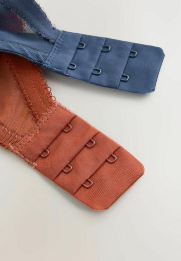 Бюстгальтер