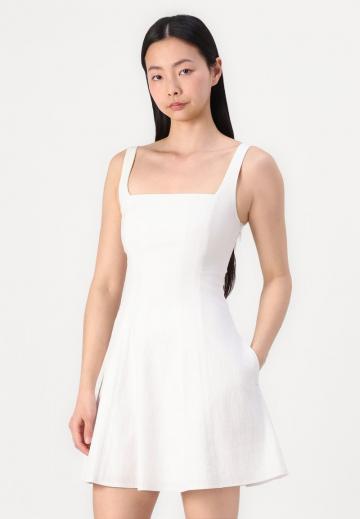 Короткое платье