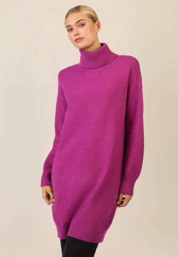 Вязаное платье