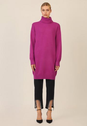 Вязаное платье