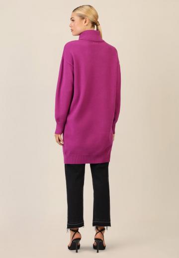 Вязаное платье