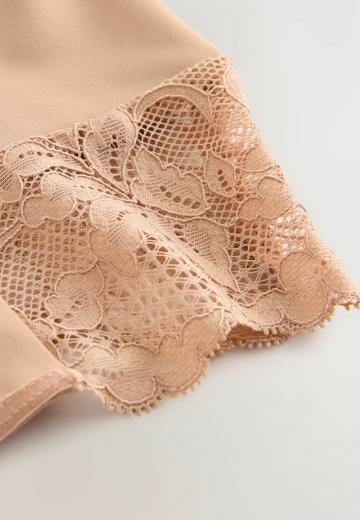 Корректирующее белье