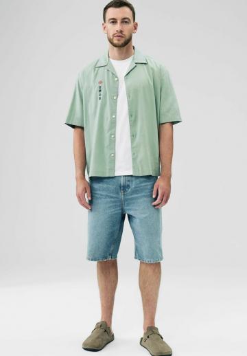 Рубашка с коротким рукавом