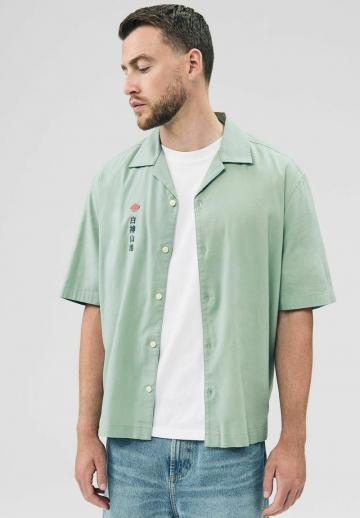 Рубашка с коротким рукавом