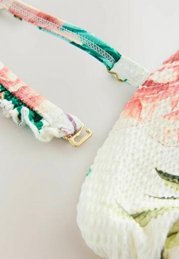 Слитный купальник