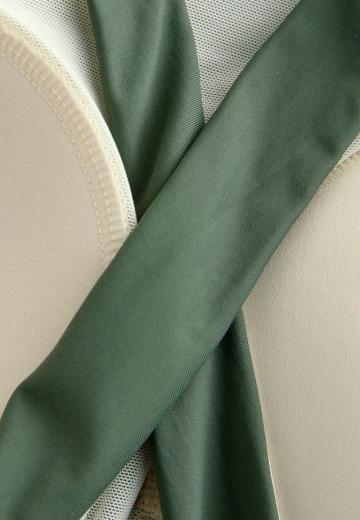 Слитный купальник