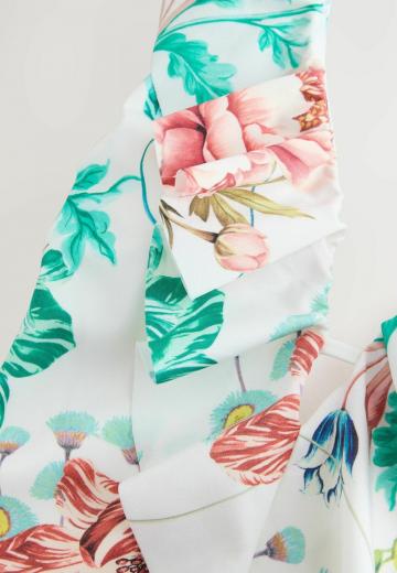 Слитный купальник