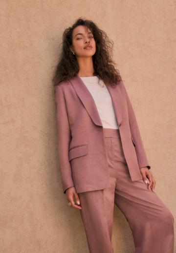 Короткое пальто