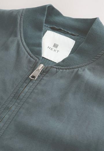 Куртка бомбер