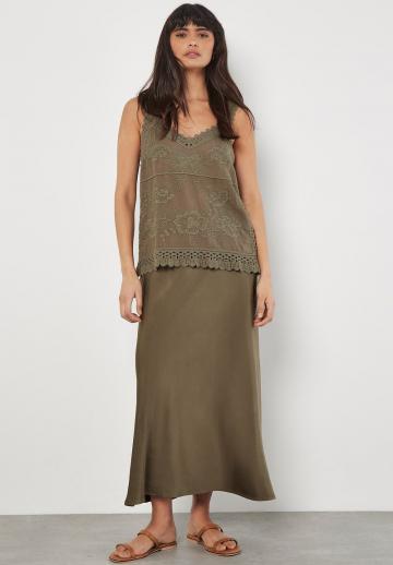 Блузка без рукавов