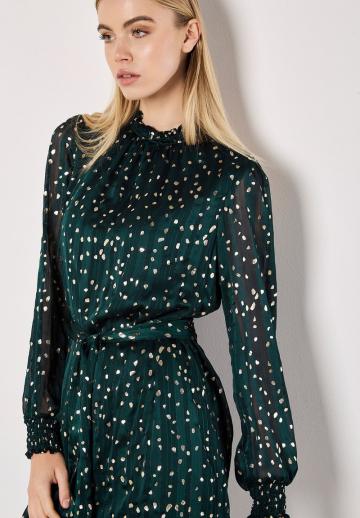 Короткое платье