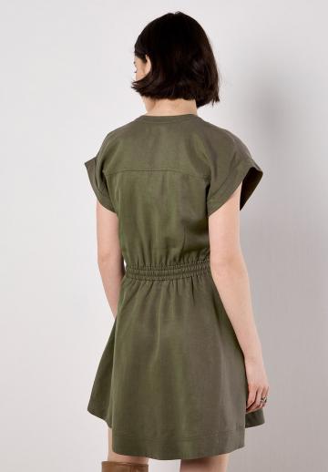 Короткое платье