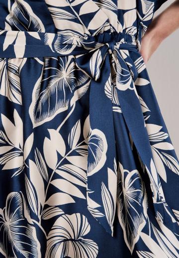 Короткое платье