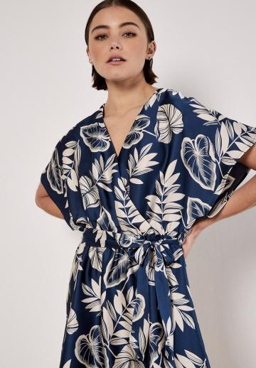 Короткое платье