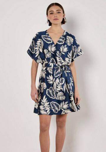 Короткое платье