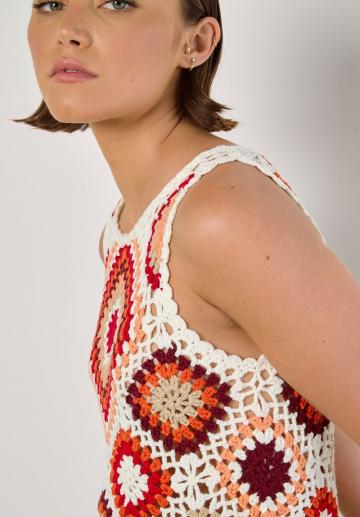 Пуловер без рукавов