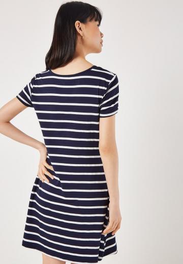 Короткое платье