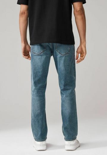 Джинсы