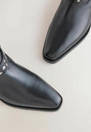 Ковбойские сапожки