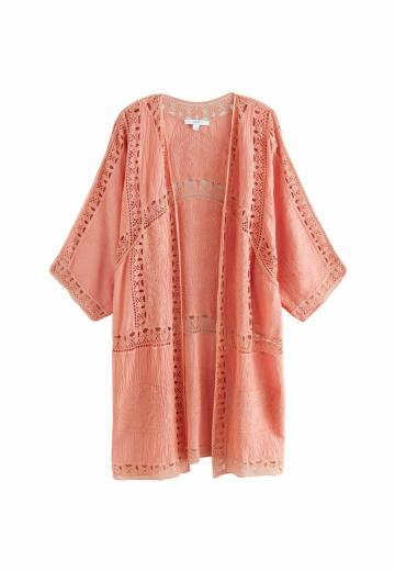 Короткая куртка