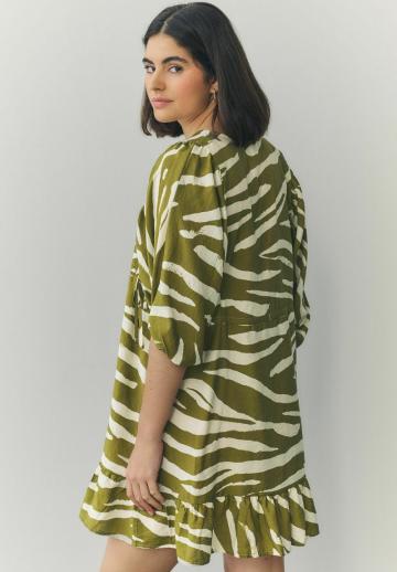 Короткое платье