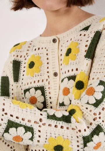 Вязаная кофта