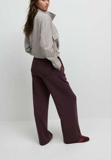 Спортивные штаны