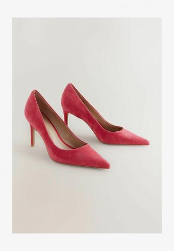 Туфли на высоком каблуке