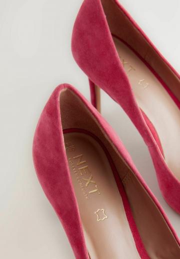 Туфли на высоком каблуке