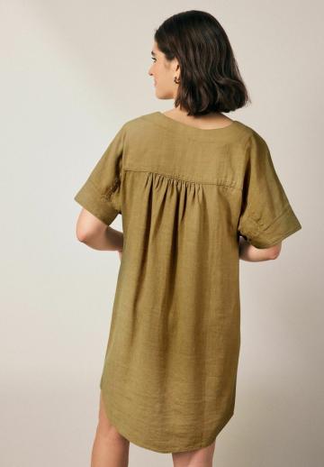 Короткое платье